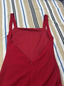 Chic Red Square Neck Mini Dress