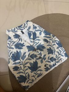 Chic Floral Halter Neck Crop Top
