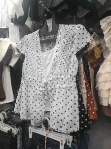 Polka dot tops🎀