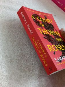 A Court of Thorns and Roses