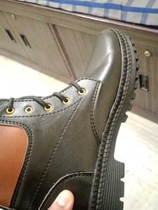 CAT Caterpillar Boots Pure Leather Size 6 Unisex