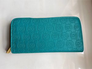 Michael Kors Zip Around Wallet
