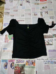 Chic Black Ruched Top