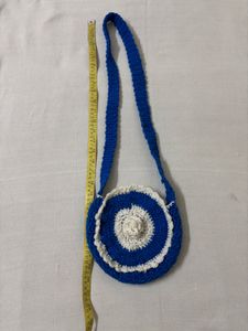 🆕Hand made Crocheted Sling Bag(White &amp; Blue)