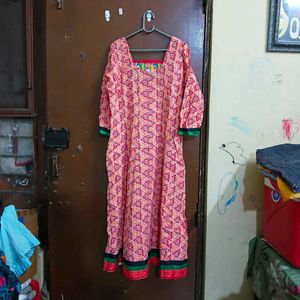 Pink Printed Kurta with Black pant