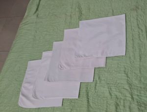 5 White Table Covers