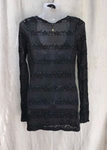 I Black Sequin Knit V-Neck Top