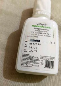 cetaphil moisturizing lotion