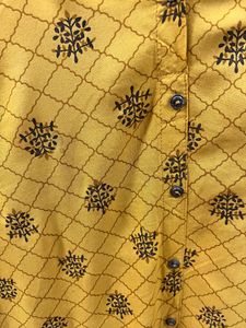 AVAASA KURTA WOMEN