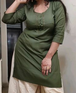 Olive Green Embroidered Kurta