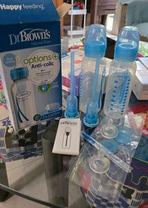 Brand new Dr Brown's Baby Bottles Set- Level 1
