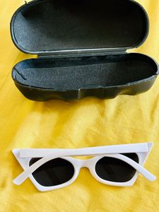 Chic White  Sunglasses
