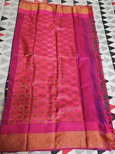kanjivaram Stunning Green &amp; Pink Silk Saree