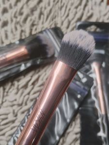 Nykaa Professional 4 Pcs Makeup Brush Set | 2 Foun