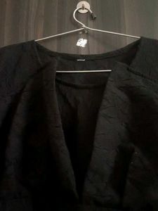 Chic Black Puff Sleeve Top