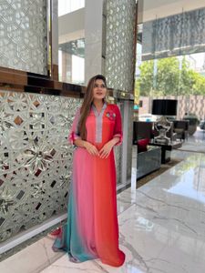 Elegant Ombre Maxi Dress