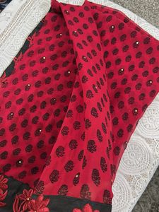 Red &amp; Black Printed Saree with Floral Border