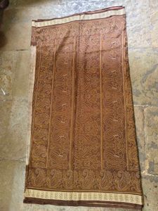 Silk Beige &amp; Brown Paisley Saree