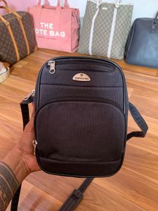 Vintage Samsonite "Shine II" Crossbody Bag