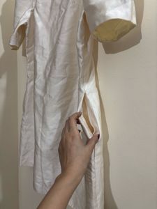 (Offer Price )off White Puff Sleeve Mini Dress