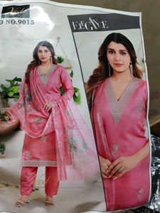 Elegant Pink Kurta with Sequins