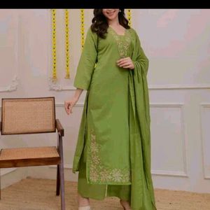 Elegant Green Kurta Set with Dupatta