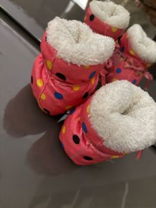 Adorable Polka Dot Baby Booties