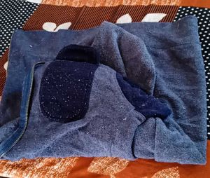 Blue hoodie_used