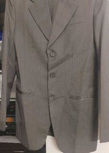 Fully stitched Men's formal suit