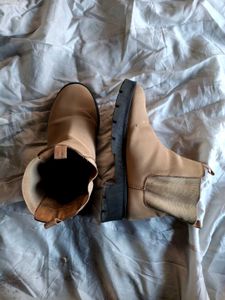 Tan Chelsea Boots