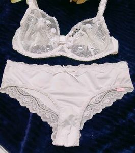 Very Fancy Sexy And Beautiful Net Bra.With Brief