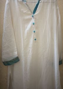 Aesthetic Y2k embroidered Kurta with Teal Accents