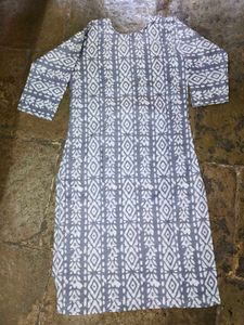 Elegant Grey Printed Kurta Set