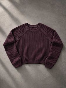 BURGUNDY RIBBED RAGLAN KNIT SWEATER