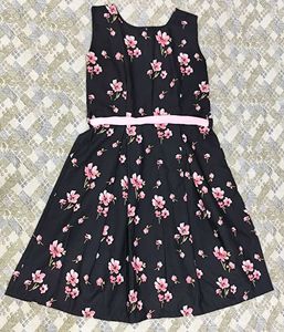Floral Print Dress with Belt