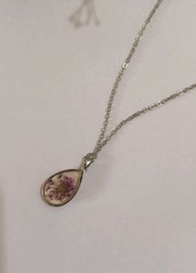 Dried Flower Resin Pendant Necklace