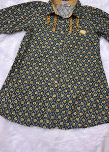 Vintage Floral Print Button-Down Shirt