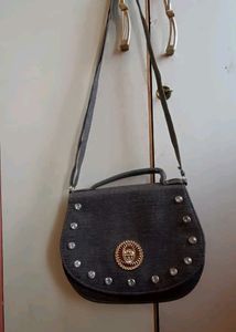 Dark 🌑 Gray Coloure Fashion Sling Bag