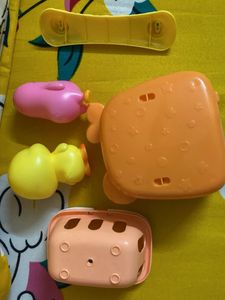 Cute Duck Family Laundry Playset Toy