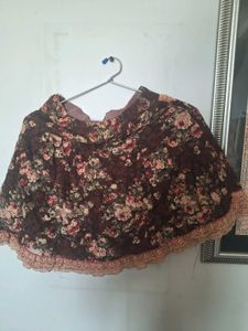 Floral Print Skirt with Lace Trim