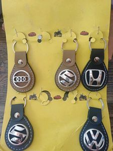 Set of 5 Car Logo Keychains