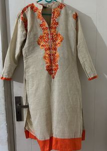 It’s straight kurti for daily use..