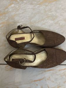 sparkle Brown like new Ballet Flats