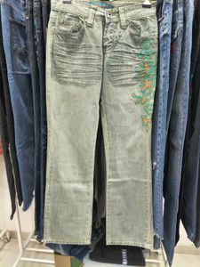 Embroidered Straight-Leg Jeans