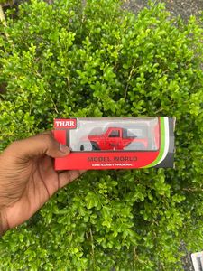 Mahindra Thar Die-Cast Model Car three colours ava