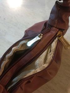 Chic Ruched Shoulder Bag