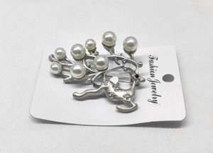 Lovely Silver Deer Brooch
