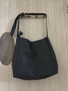 sling bag for daily use