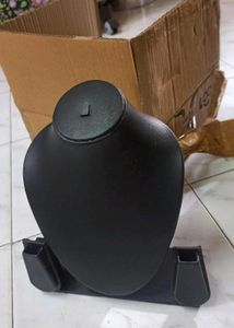 Elegant Black Jewelry Display Bust Stand