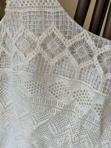 White Lace Sleeveless Dress
